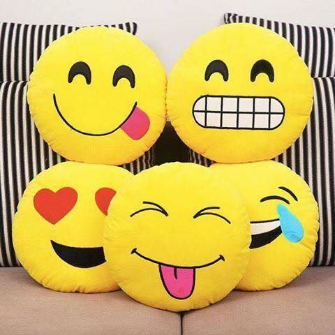 Assorted Emoji Soft Pillows Stuffed Cushions Round Home Decor Pillows 35cm